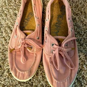 Sperry shoes slip on